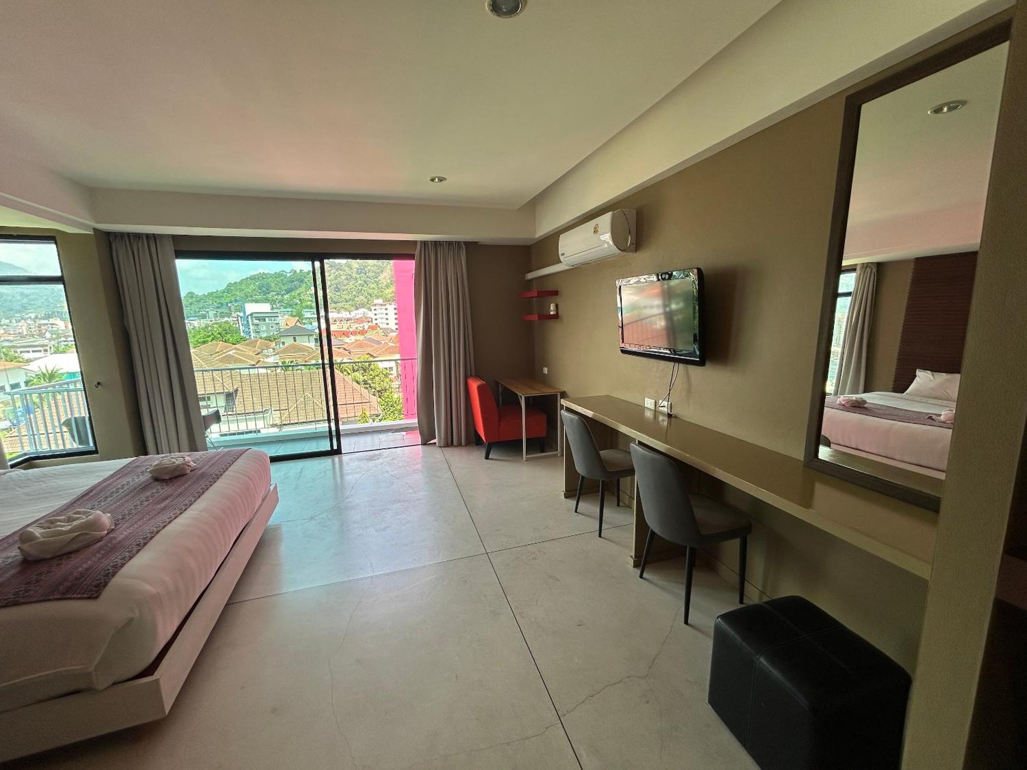 Coco Boutique Hotel Patong Стая снимка